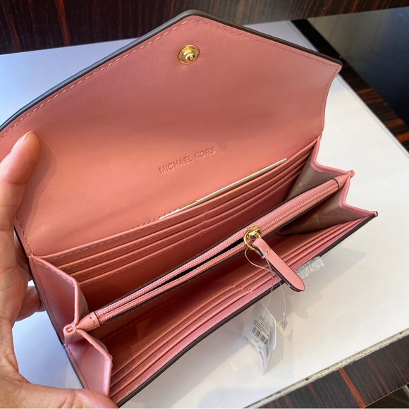 NWT‼️ Michael Kors★JET SET TRAVEL LG ENVELOPE WALLET - Picture 4 of 5